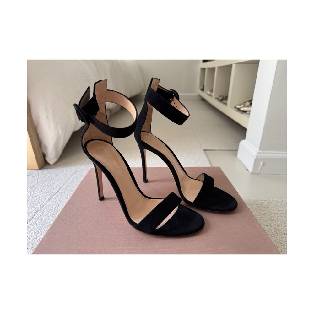 Gianvito Rossi Portofino Black Suede Sandals 37